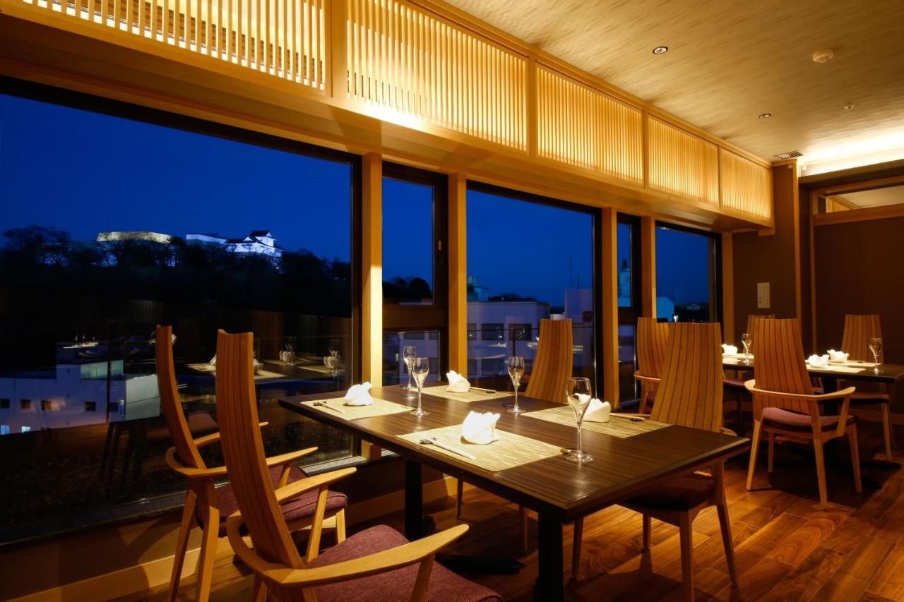 The Shiroyama Terrace Tsuyama Villa Esterno foto