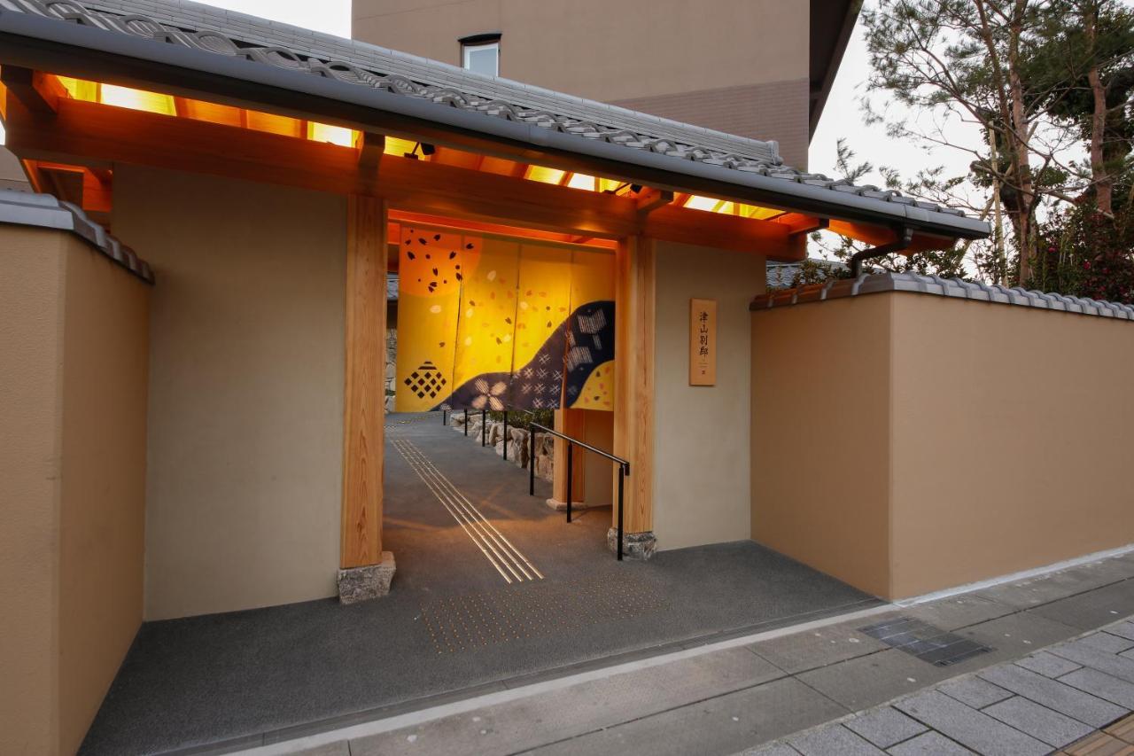 The Shiroyama Terrace Tsuyama Villa Esterno foto