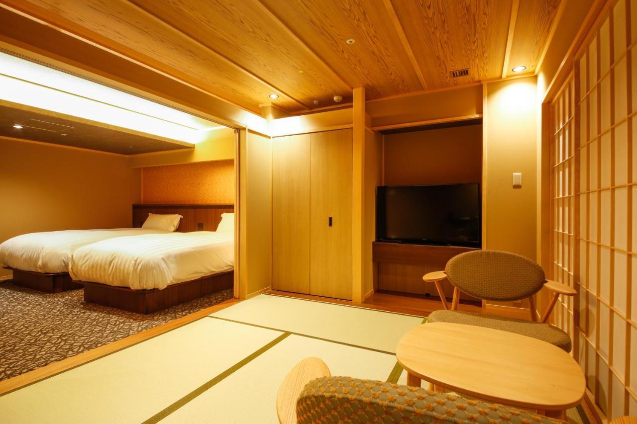 The Shiroyama Terrace Tsuyama Villa Esterno foto
